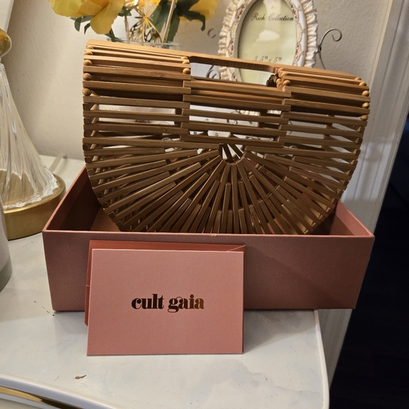 Cult Gaia handbag - Picture 1 of 3